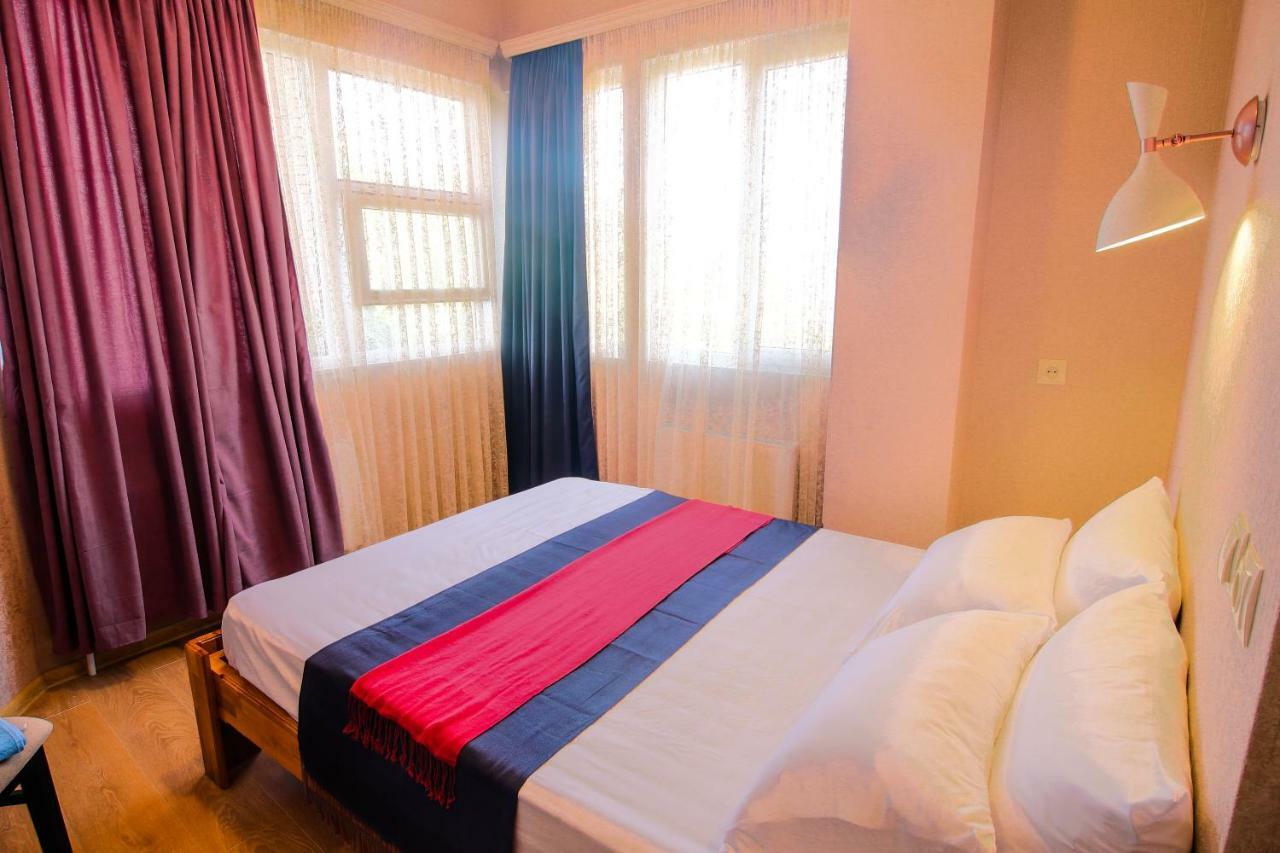 Hotel Luca Lili Signagi Exteriér fotografie